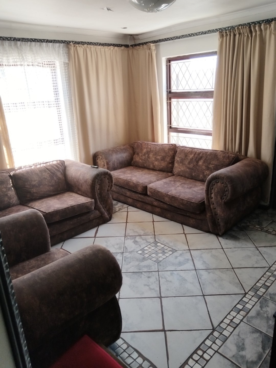 2 Bedroom Property for Sale in Forest Village Western Cape